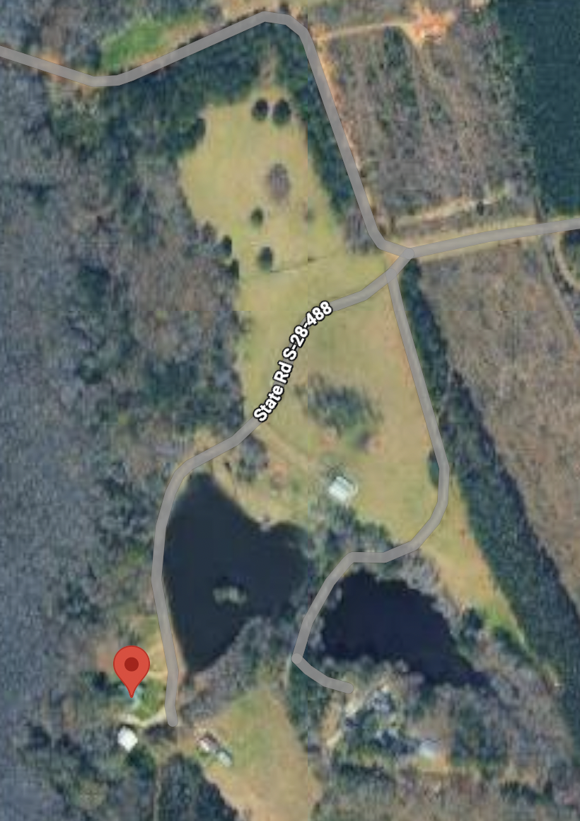 Aerial view of 293 Piney Bluff